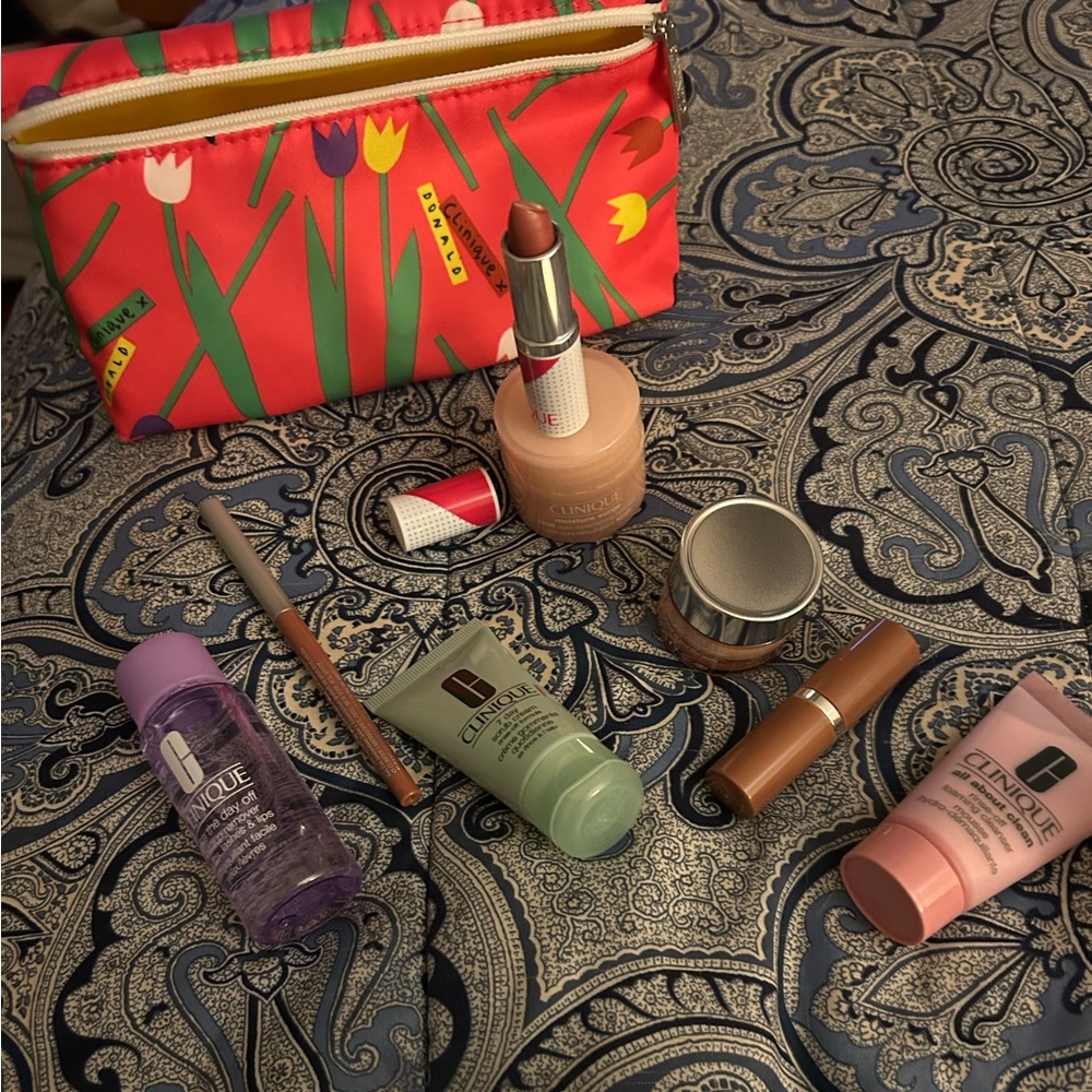 Clinique Gift Samples
